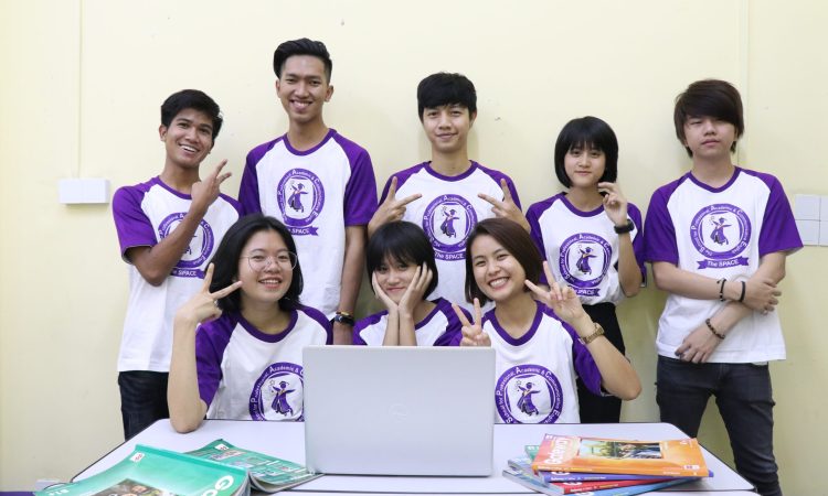 English for TEENs ( Online and Physical Classes )