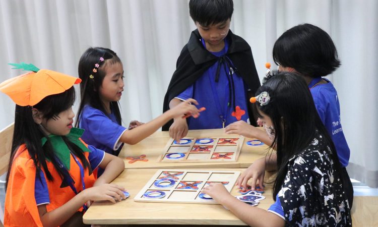 English for Young Learners ( Online and Physical Classes )