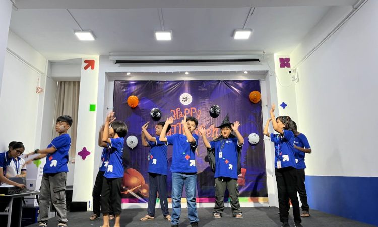 English for Young Learners ( Online and Physical Classes )